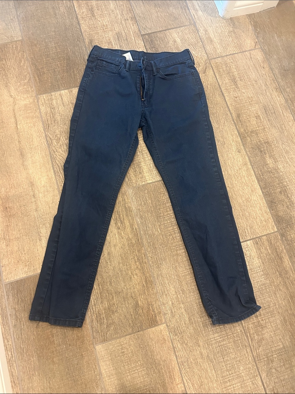 Levi's Men's Dark Blue Chinos